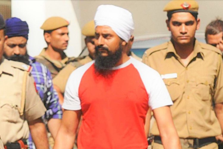 ਇਕ ਹੋਰ ਝੂਠੇ ਕੇਸ ਵਿੱਚੋਂ ਬਰੀ ਜੱਥੇਦਾਰ ਜਗਤਾਰ ਸਿੰਘ ਹਵਾਰਾ ।